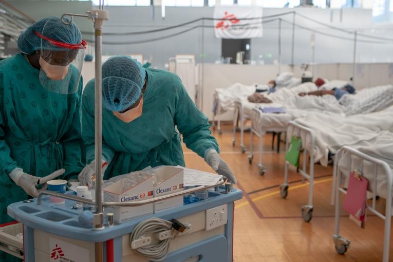 Hôpital de campagne de Khayelitsha en Afrique du sud.