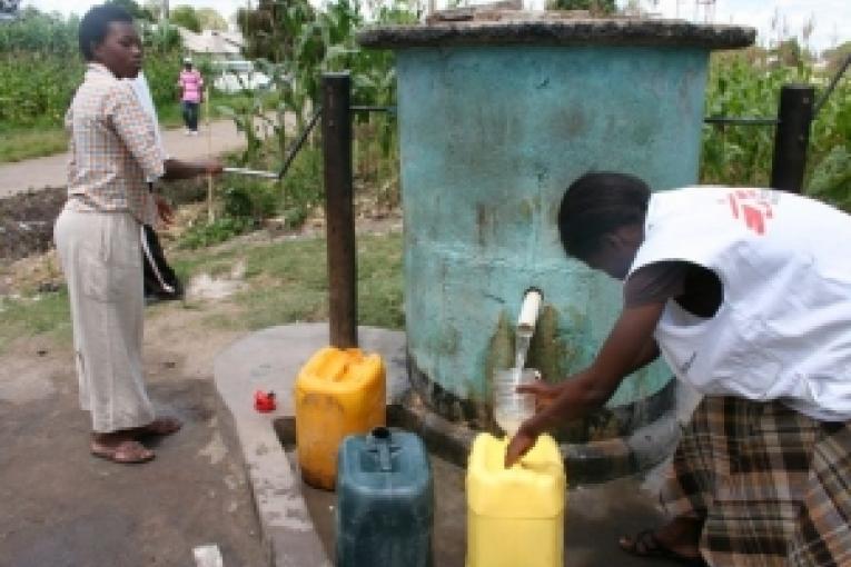 Le délabrement du système d'approvisionnement et d'évacuation de l'eau a été l'une des principales causes de l'épidémie de choléra.