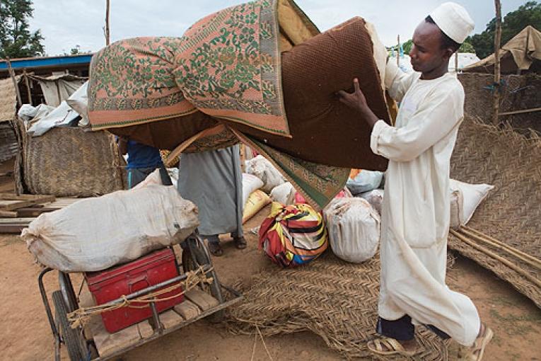 Préaparation avant le départ vers un camp de réfugiés à Goré Tchad pour les dernières personnes de la comuunauté musulmane de Bossangoa.