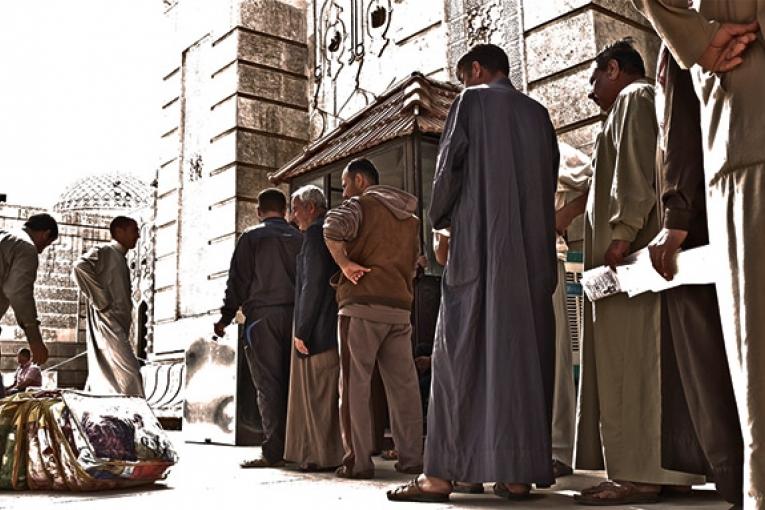 La violence dans la province d'Anbar dans l'ouest de l'Irak a poussé des centaines de milliers de personnes à fuir leurs maisons et à se réfugier à Tikrit la capitale de la province voisine de Salah al Din.