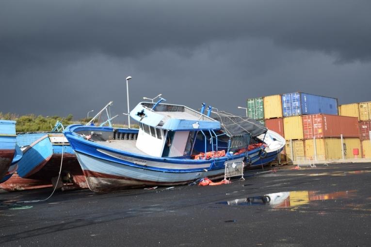 Bateaux utilisés par les migrants pour traverser la Méditerranée. Rien que cette dernière semaine 11 000 personnes ont risqué leur vie en tentant la traversée et plus de mille noyades ont été rapportées. Luca Visone/MSF