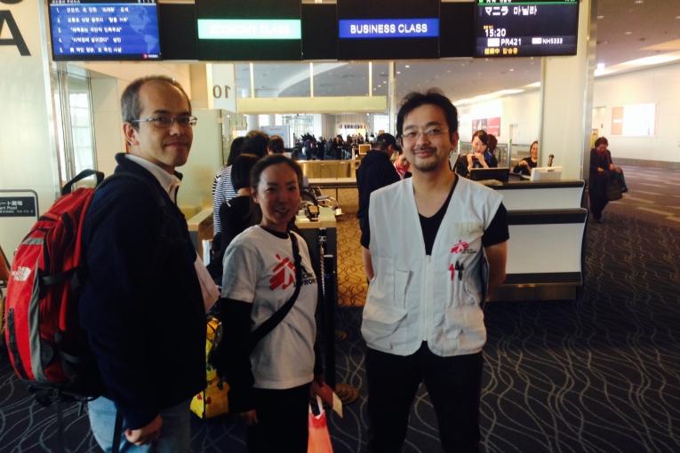 Une équipe chirurgicale de MSF est arrivée dans la nuit à Manille en provenance du Japon et se tient prête à rejoindre les régions les plus touchées. Cette équipe se compose du chirurgien Mikio Shiozawa de l'anesthésiste Ikusuke Hatsukari et de l