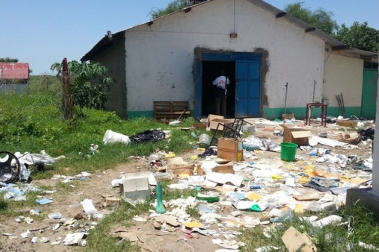 L'hôpital MSF de Pibor dévasté.