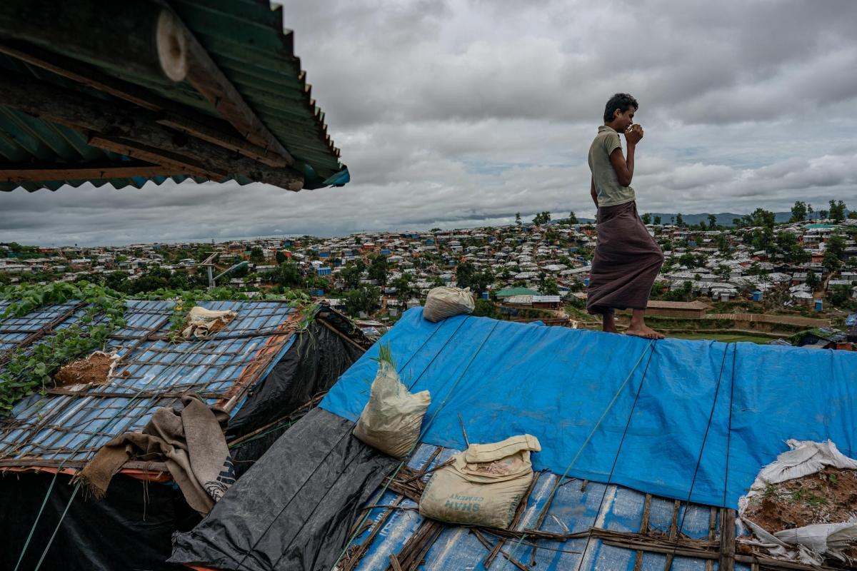 Cox’s Bazar, Bangladesh. 
 © Anthony Kwan