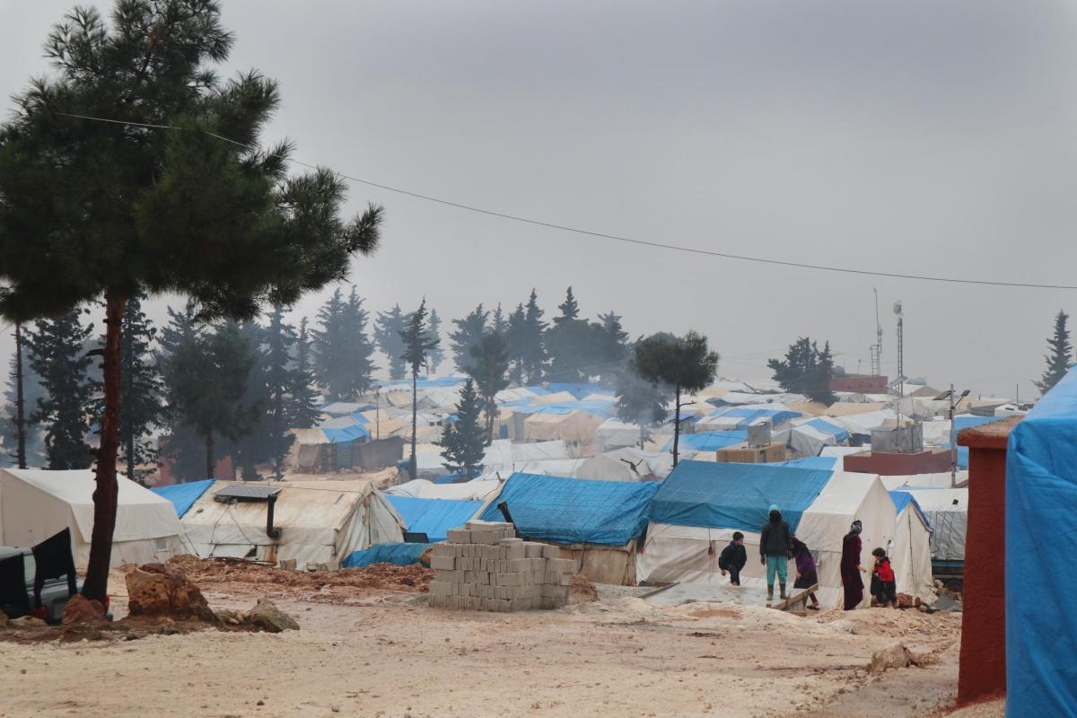 Des personnes déplacées près de Jebel Harem, dans le nord-ouest de la Syrie. 
 © MSF