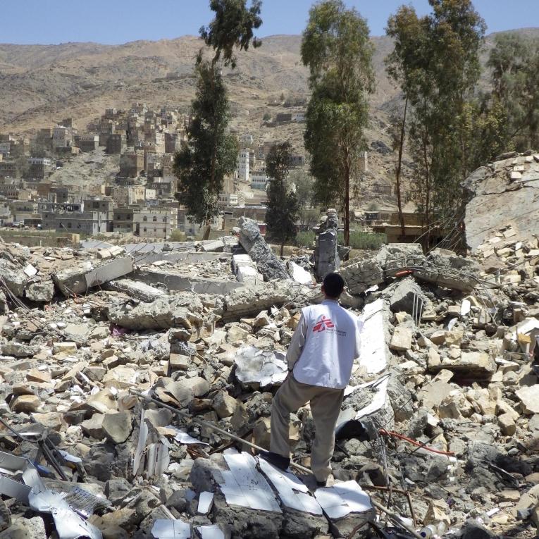 L’hôpital d’Haydan, dans le nord du pays, détruit dans un bombardement en mars 2016.
 © Atsuhiko Ochiai