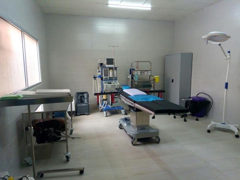 La salle d'opération MSF du Bardnesville Junction Hospital, dans laquelle pratiquent les chirurgiens pédiatriques MSF. 
 
 © MSF