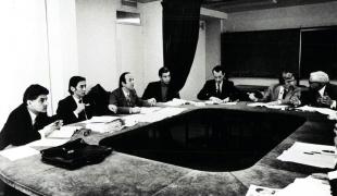 Signature de la charte MSF en présence des fondateurs.