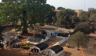 Le centre de prise en charge de l'Ebola à Conakry en Guinée.