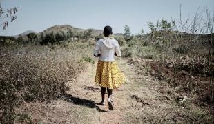 Anna, 16 ans, vit avec le VIH au Malawi.