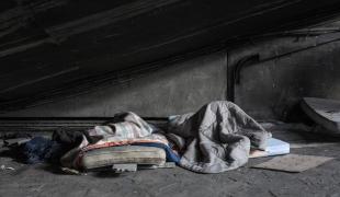 Campement informel à la Porte de la Chapelle. Paris. Décembre 2017.