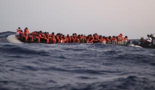Opérations de secours en mer par les équipes du Sea-Watch 4