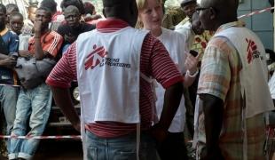Lindis dans le camp de déplacés de l'aéroport de Bangui  décembre 2013