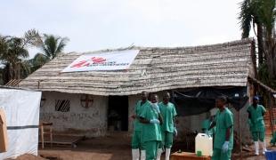 Centre de prise en charge d'Ebola en RDC 2009.