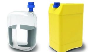 Le Wat'Bag imaginé par Nadine Nielsen et Chloé Louisin et a reçu le prix James Dyson Award en 2015.