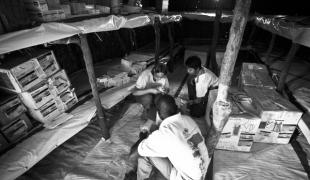 Soudan du Sud  Pharmacie MSF à Yida décembre 2011