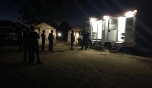 Dans le district rural de Gutu au Zimbabwe des équipes de MSF et du ministère de la Santé parcourent les campagnes à la recherche des personnes ayant besoin d’un traitement. Septembre 2014